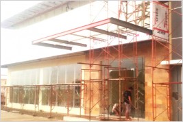 Pemasangan ACP Carton Wall, Partisi Kusen Aluminium , Canopy Kaca Laminated di Graha Balaraja Industrial Estate